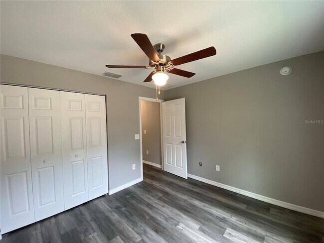 Building Photo - 15945 SW 57th Terrace Rd