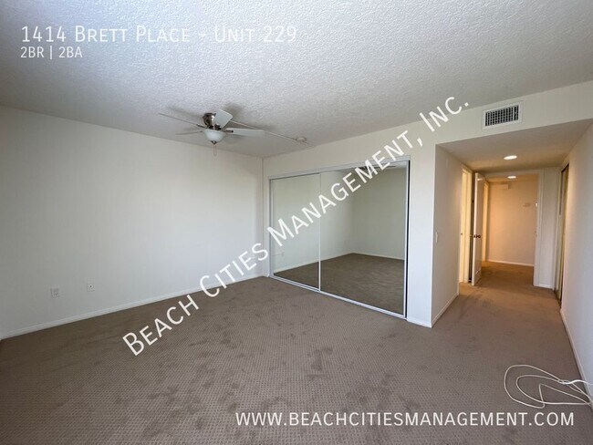 Building Photo - 1414 Brett Pl