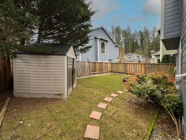 Building Photo - 3 Bedroom  2 Bath Home in Desirable Maple Valley