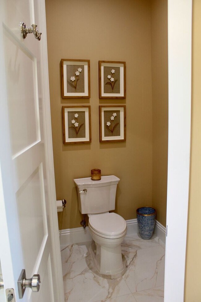 Building Photo - Fully Furnished 3 Bedroom, 3.5 Bath Home with Stunning Intracoastal views with dock