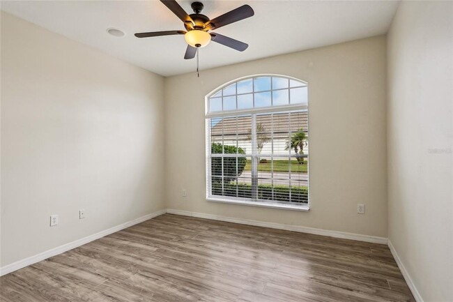 Building Photo - 235 Royal Palm Dr