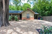 Building Photo - 5006 Sara Dr
