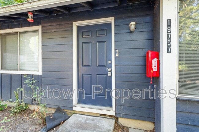 Building Photo - 19757 SW 68th Ave