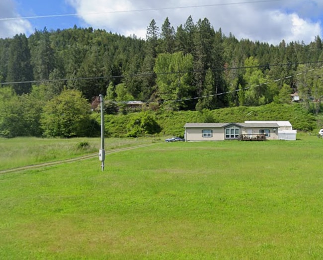 Primary Photo - 4 bed 2 bath in Milo