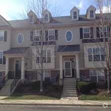 Building Photo - 5 Melrose Ct