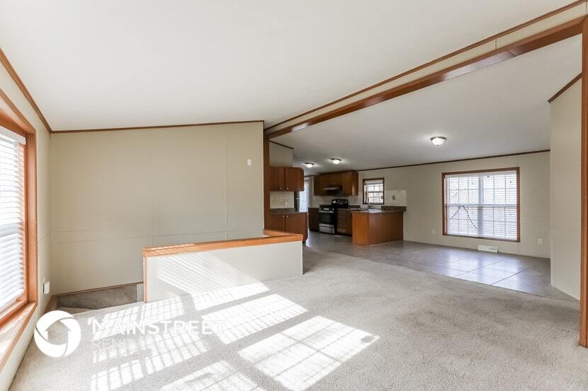 Building Photo - 4950 Grandview Rd