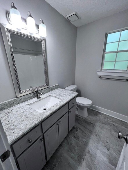Building Photo - 8311 Hunters Ridge Trail