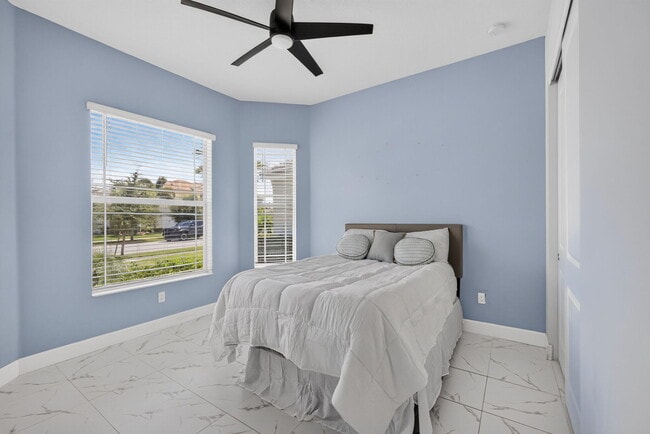 Building Photo - 16293 Melogold Dr