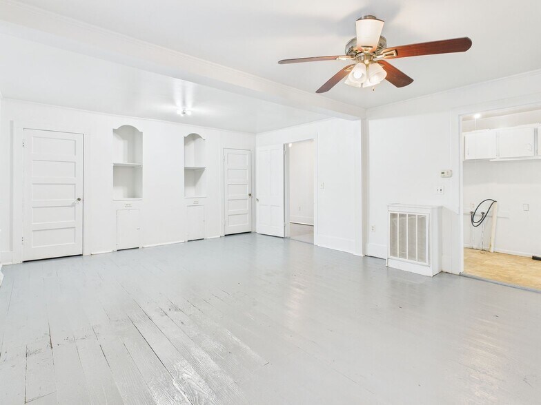 Building Photo - 404 Beech St
