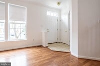 Building Photo - 9314 Penrose St
