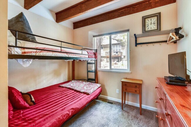 Building Photo - Tahoe City, Dollar Hill Ski Lease with Loft