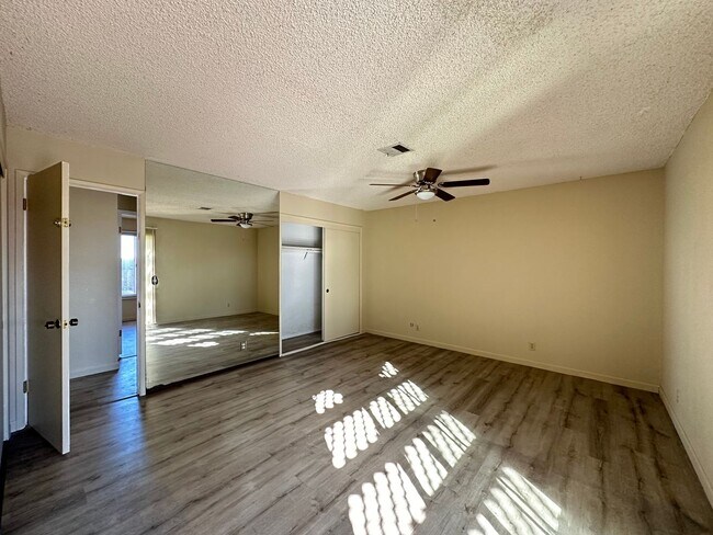 Building Photo - Three Bedroom - Country Living