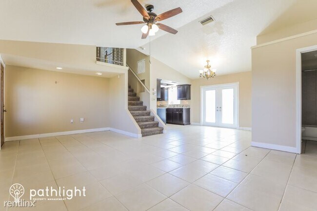 Building Photo - 3 br, 2 bath House - 27051 Curitiba Dr UNIT