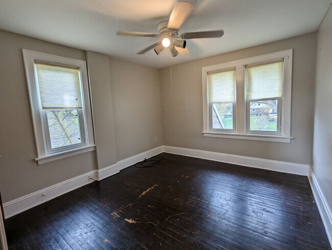 Building Photo - Large, spacious home for rent!