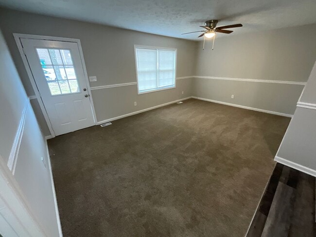 Building Photo - Great 3 Bedroom, 2 Bath home in High Point!