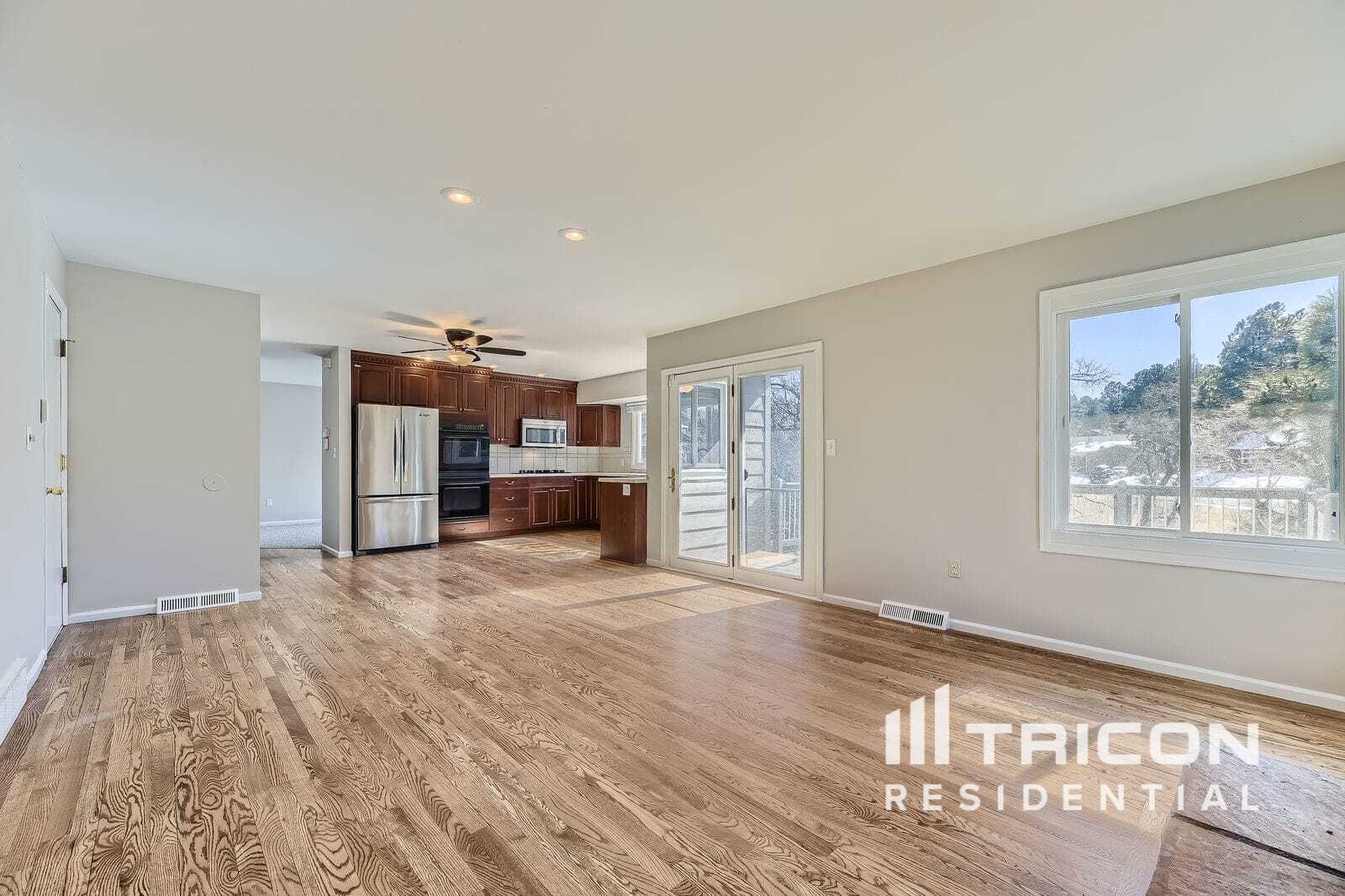 Building Photo - 9734 E Villasur Ct