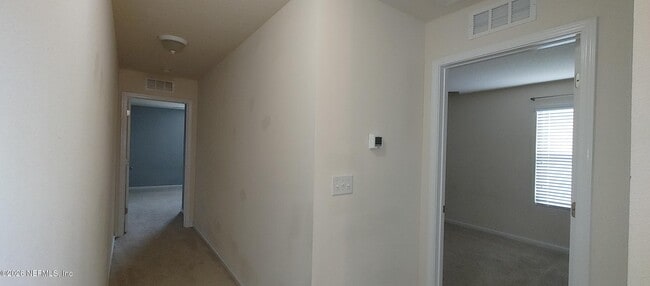 Building Photo - 643 Servia Dr