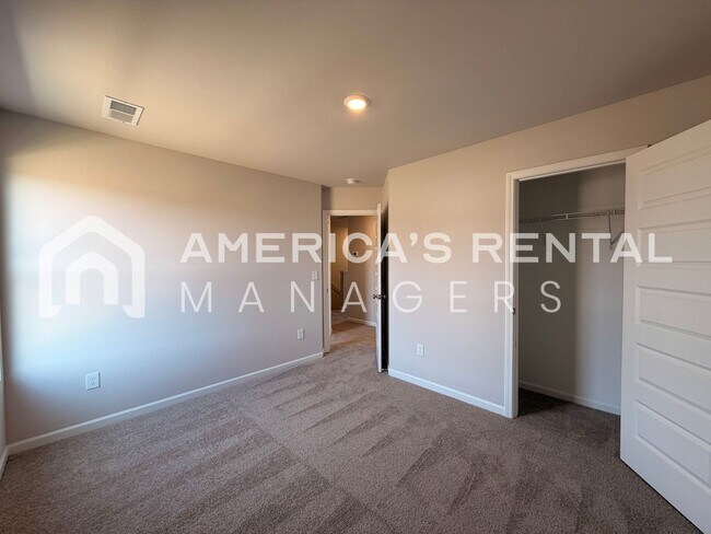 Building Photo - Modern Two Story Living in Lincoln, AL!