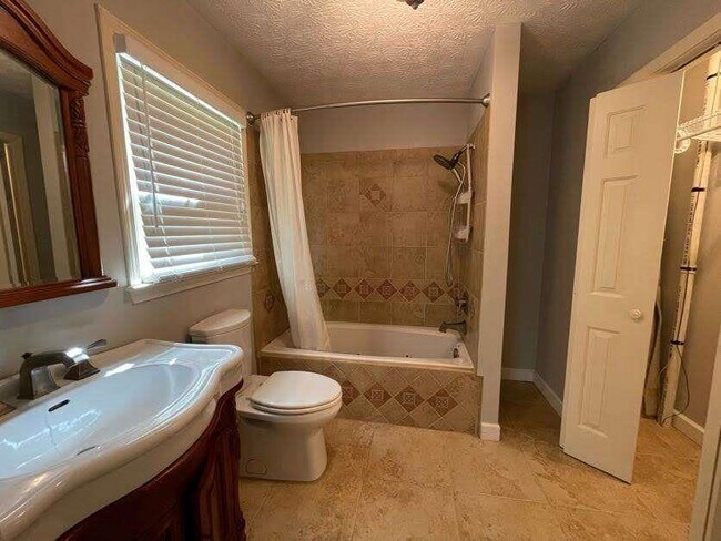 Building Photo - 6134 Millstone Run