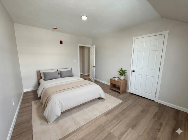 Building Photo - Shippee