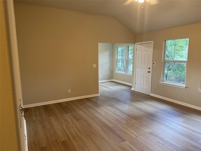 Building Photo - 10890 Royal Adrian Dr