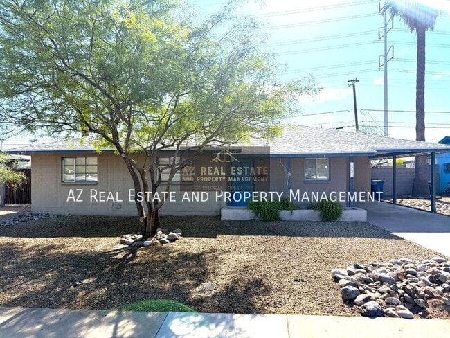 Primary Photo - 1725 S Farmer Ave