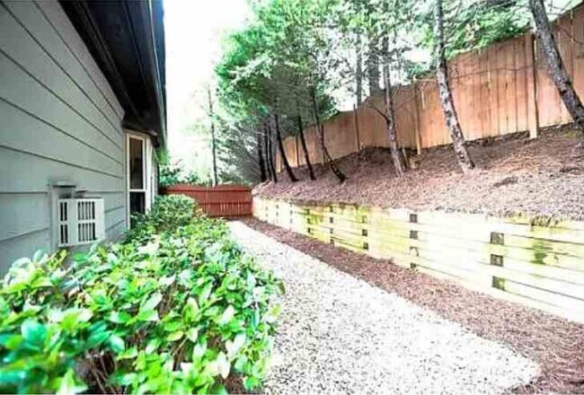Building Photo - 11874 Aspen Forest Dr