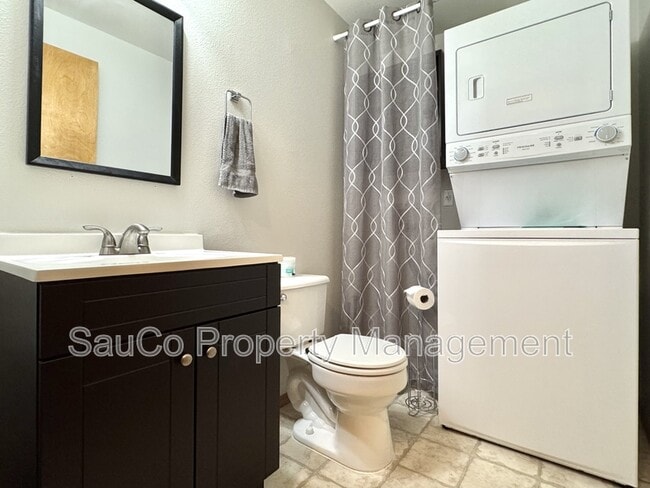 Building Photo - 18507 SW Muirfield St