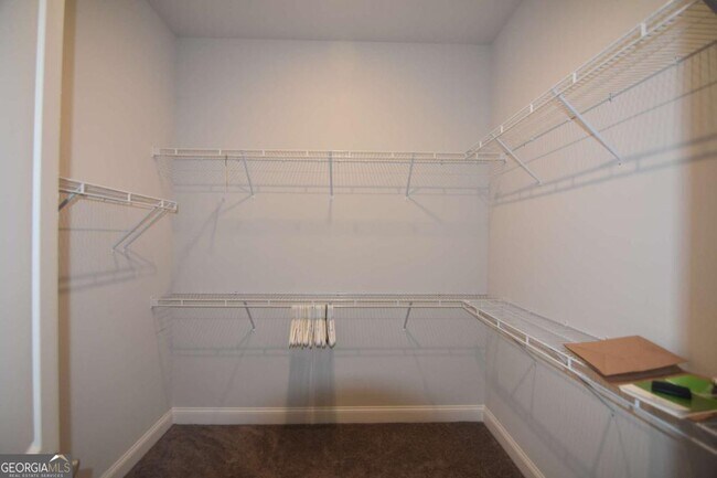 Building Photo - 137 Pearl St