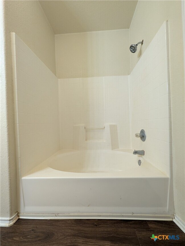 Building Photo - 341 Placid Meadow