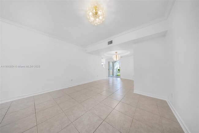 Building Photo - 21025 NE 31st Ave