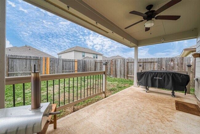 Building Photo - 506 Pecan Landing Ln