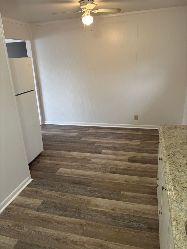 Building Photo - Ashland Home For Rent