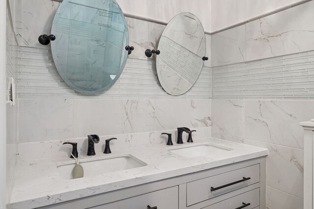 Building Photo - 2990 Linden Dr