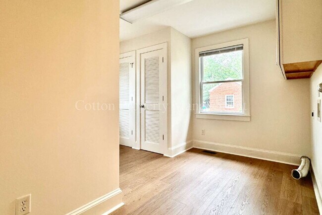 Building Photo - 4211 Wrightsville Ave