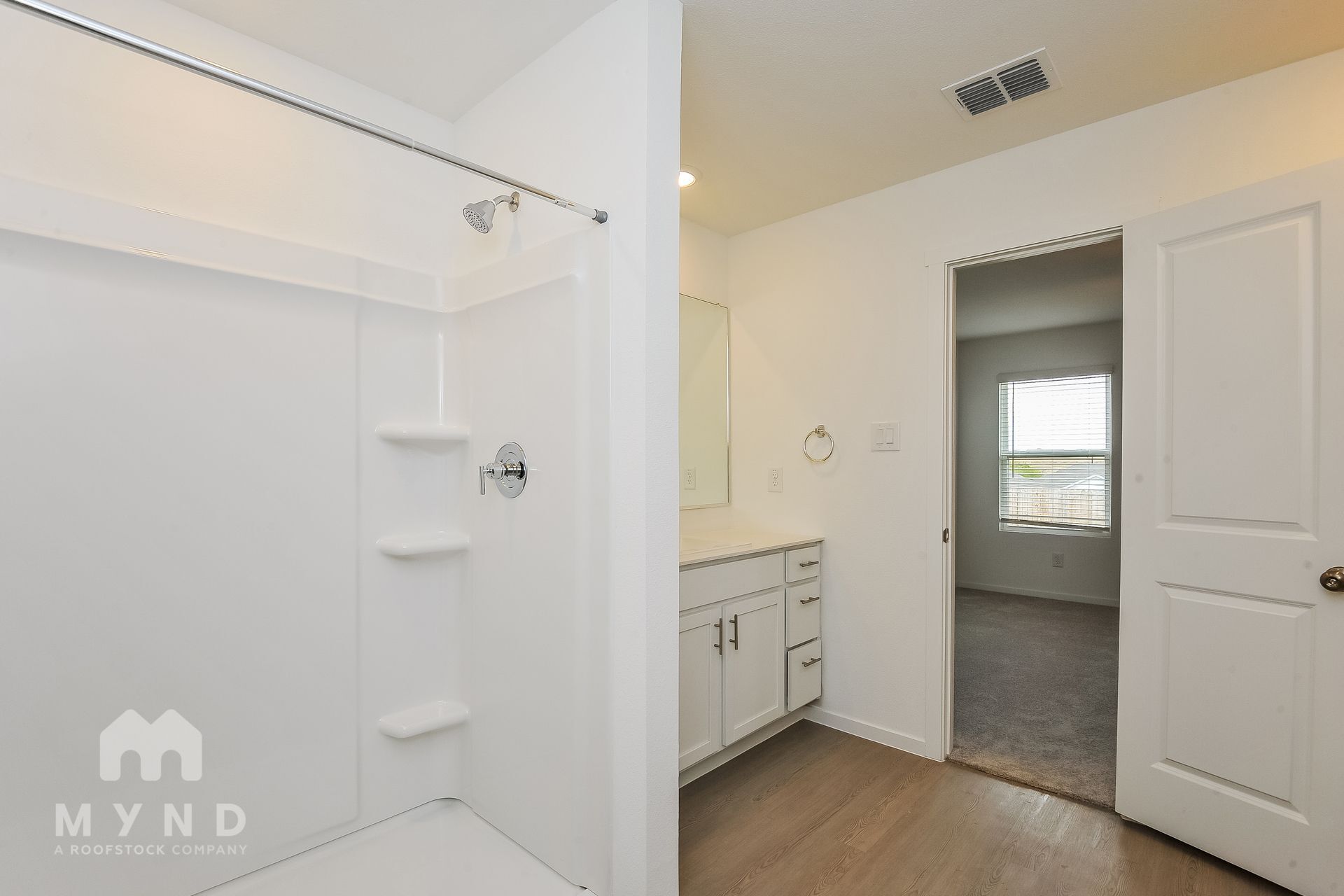 Building Photo - 2721 Mistwood Dr