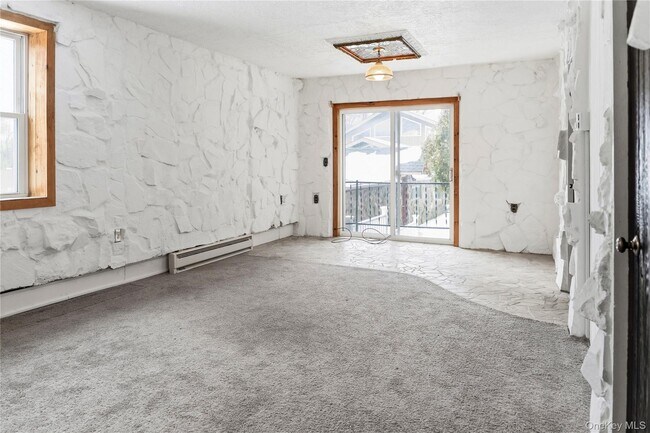 Building Photo - 378 Broadway