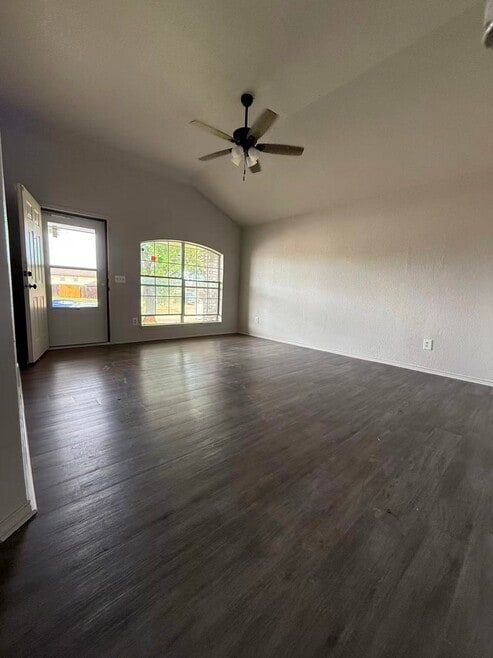 Building Photo - 4408 July Dr