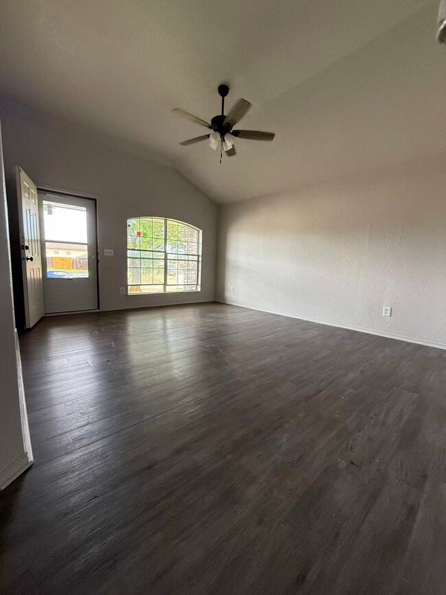 Building Photo - 4408 July Dr