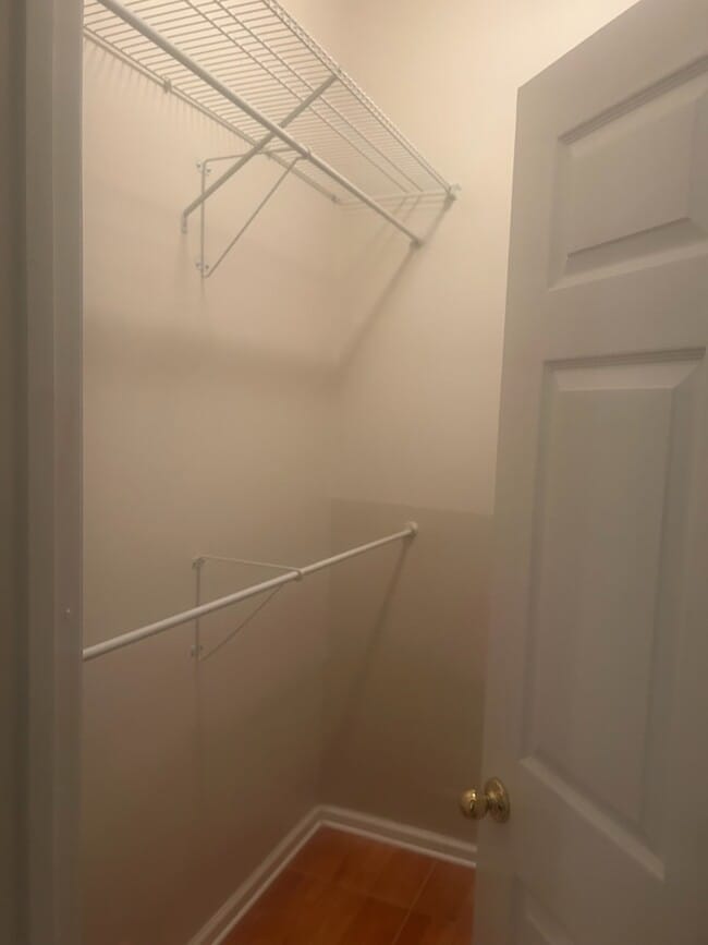 Building Photo - 6087 Maggies Cir