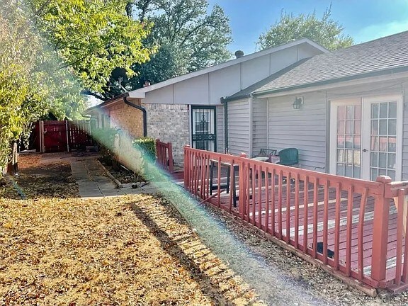 Building Photo - 2111 Croft Rd