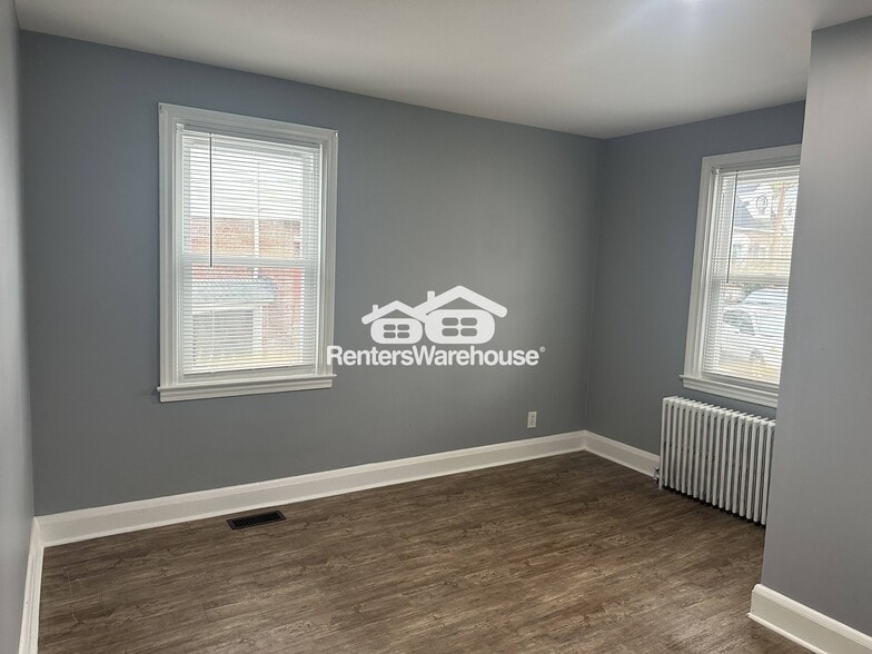 Building Photo - 3026 Lavender Ave