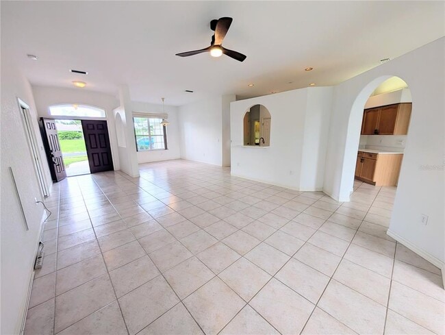 Building Photo - 3892 Canopy Way