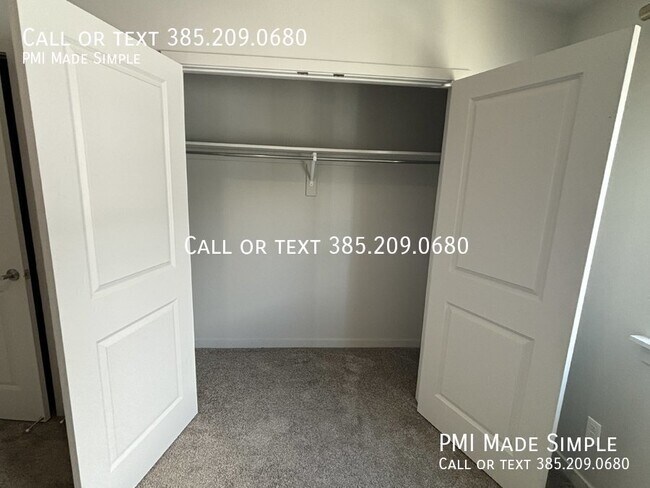 Building Photo - 1700 Sandhill Rd