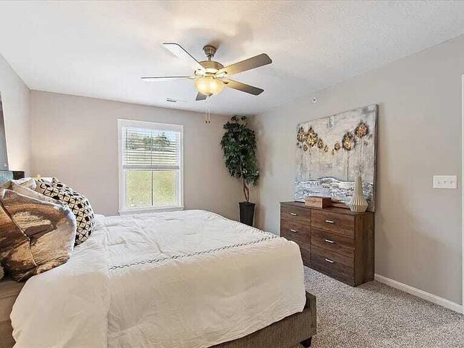 Building Photo - 4728 Bentwood Hills Dr