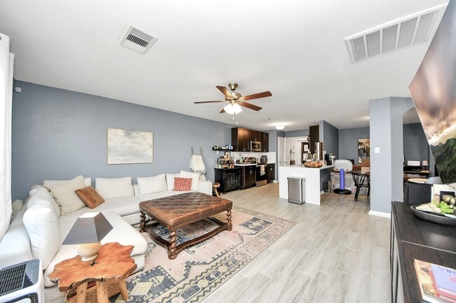 Building Photo - 2430 Regatta Ln