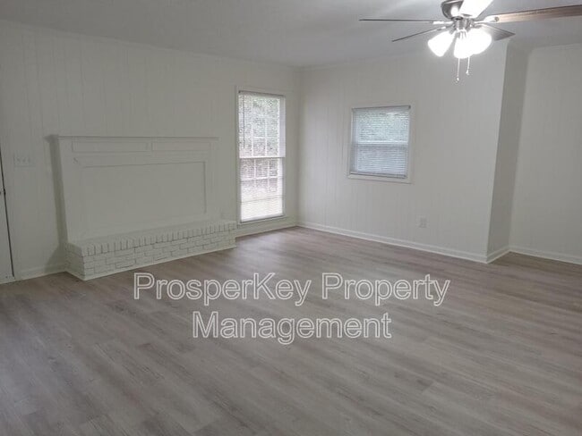 Building Photo - 3736 Winkfield Pl