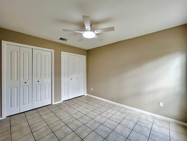 Building Photo - 510 Greenlawn Blvd