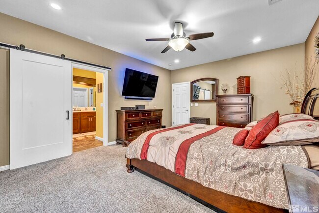 Building Photo - 6015 Stillmeadow Dr