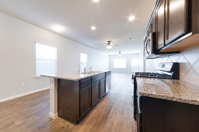Building Photo - 3011 Tilmon Ln.